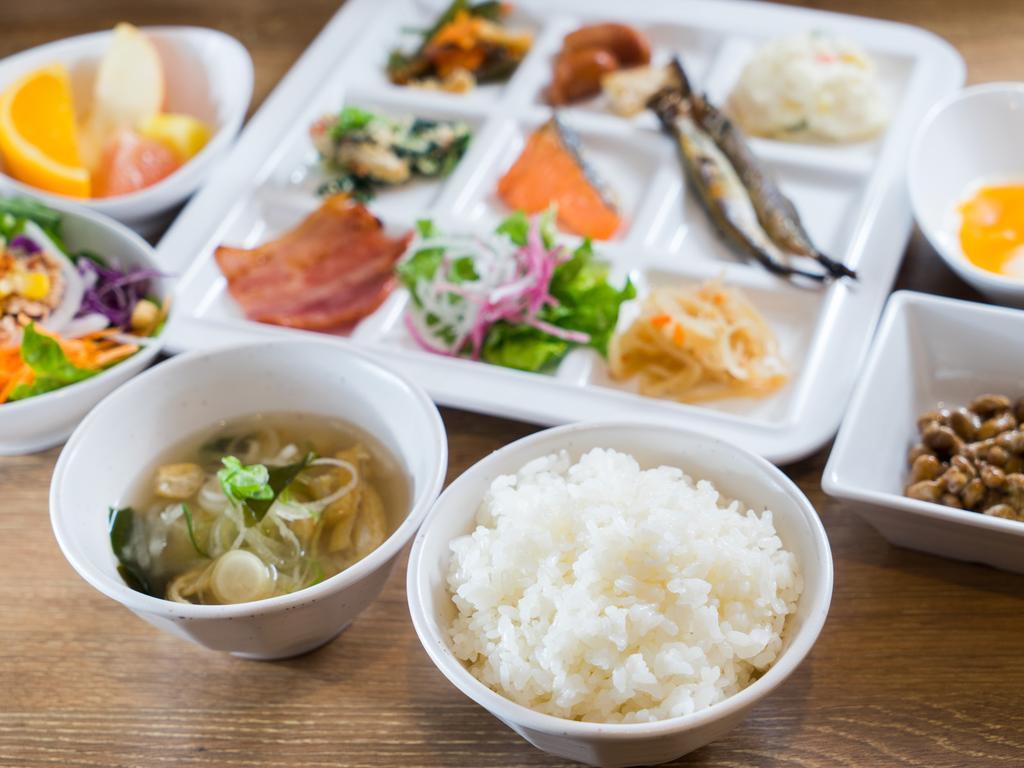 ซูเปอร์ โฮเต็ล โลฮาส อิเกะบุกุโระ-เอะกิ คิตะงุชิ